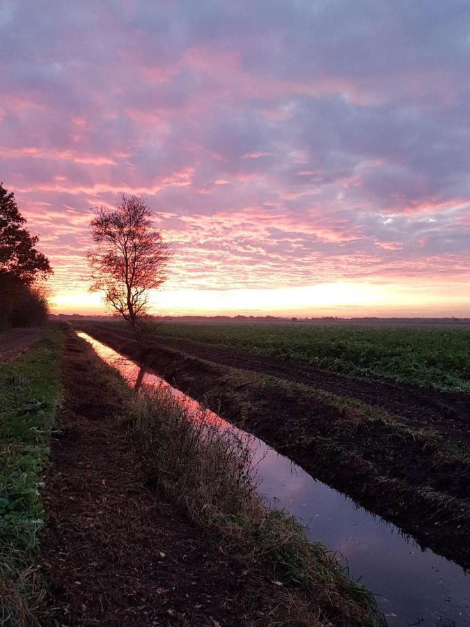 Drenths Landgoed, Welkom Thuis Annerveenschekanaal Bagian luar foto